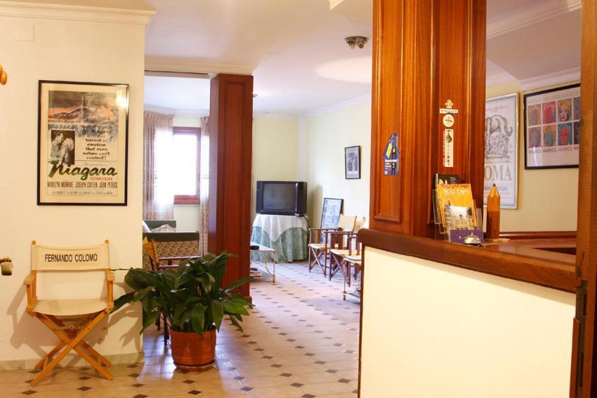 Bed & Breakfast Niagara Л'Алфас дел Пи Екстериор снимка